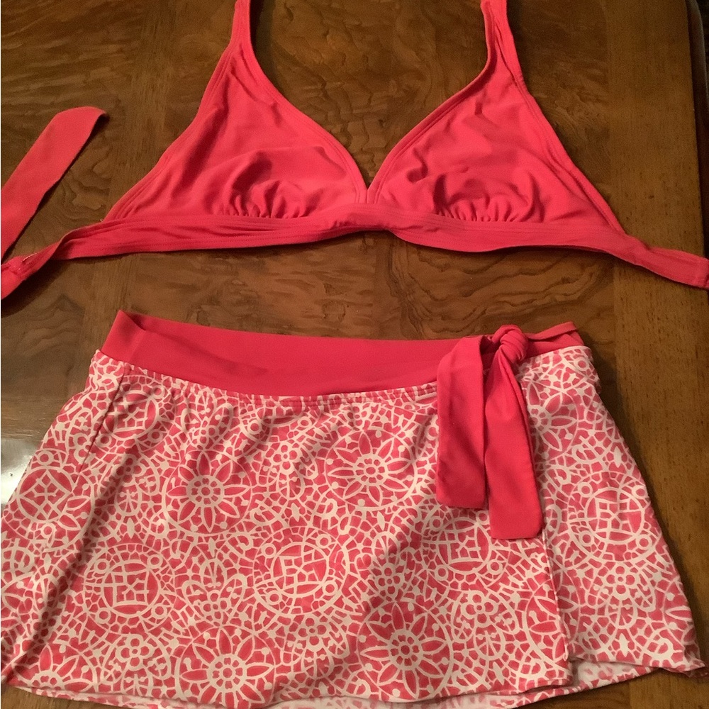 Athletic swim skirt & top Sz M
